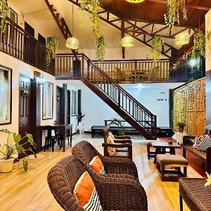 Close To The Airport, City Center, Accessible - Amancio'S New Extension